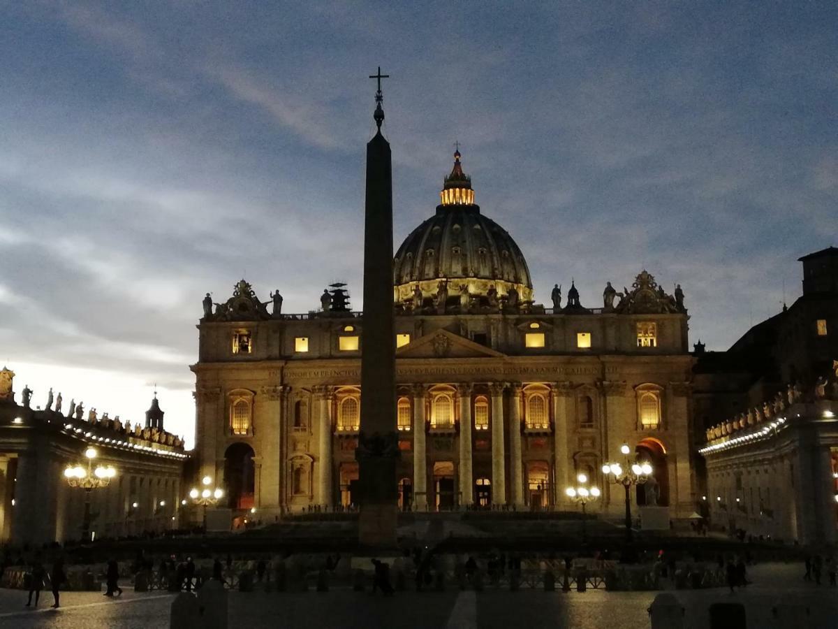 Fotofever Apt, Two Bedrooms With Air Conditioned In Elegant Shopping Area, Close To Vatican City Rom Exteriör bild